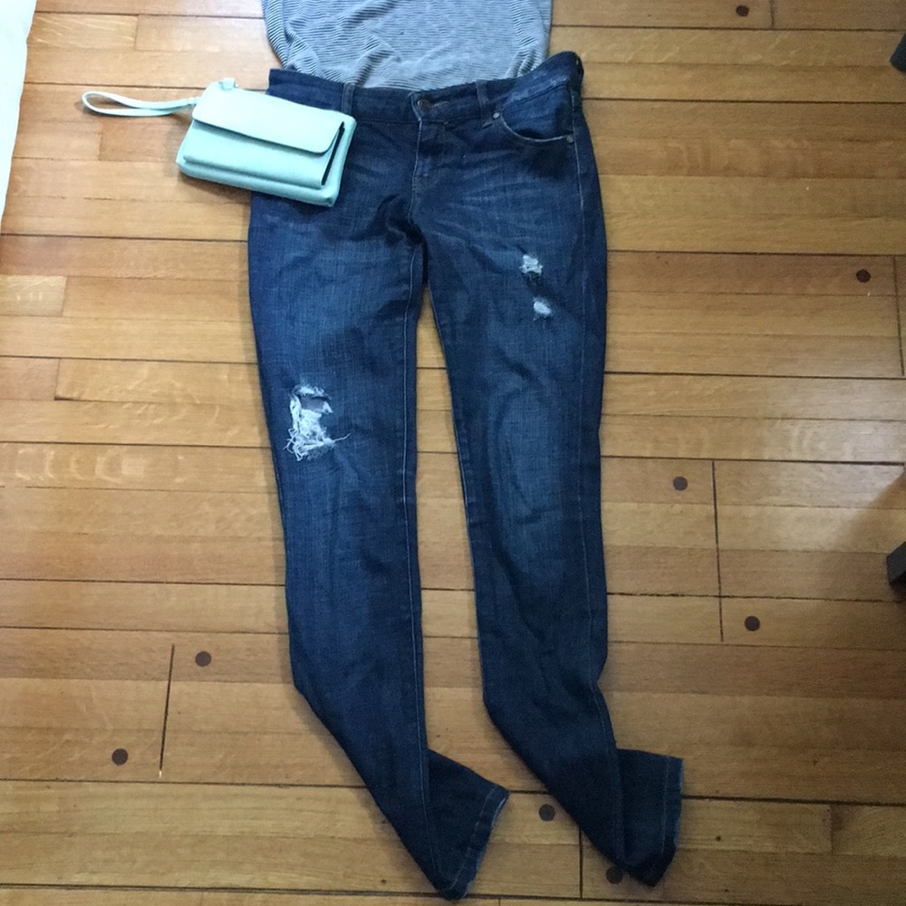 Eunina dark wash denim w/rips